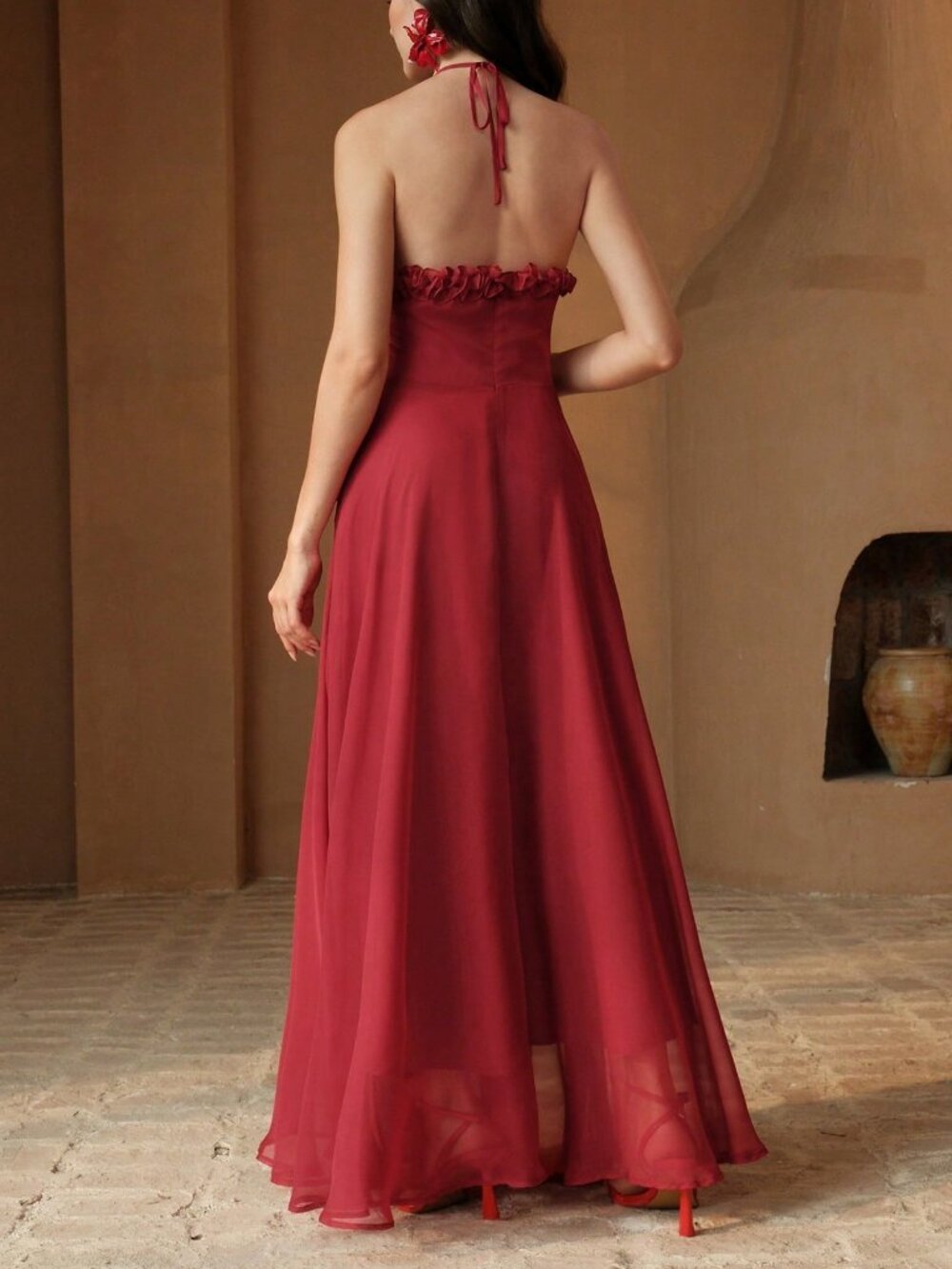 Red Elegant Women's Spaghetti Strap Ruched Waist Flounce Hem Maxi Dress - Picture 2 of 8